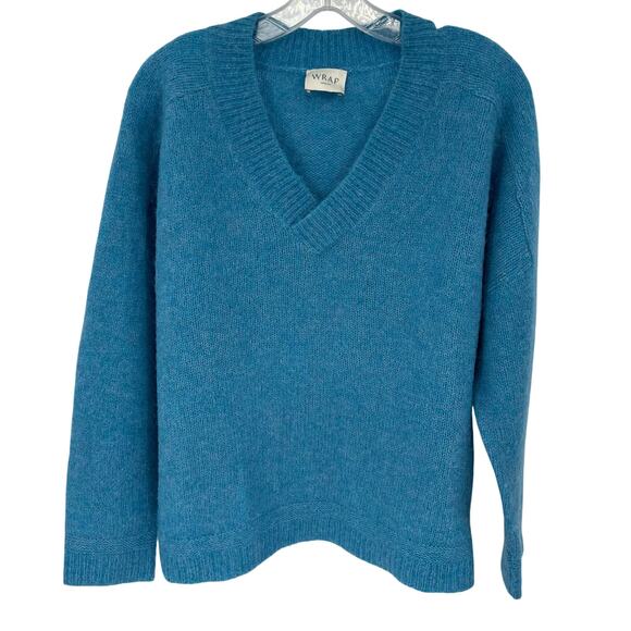 Wrap London women’s baby Alpaca blend sweater - Picture 3 of 9